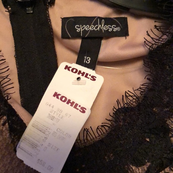 Brand new stylish dress by speechless - Picture 5 of 5